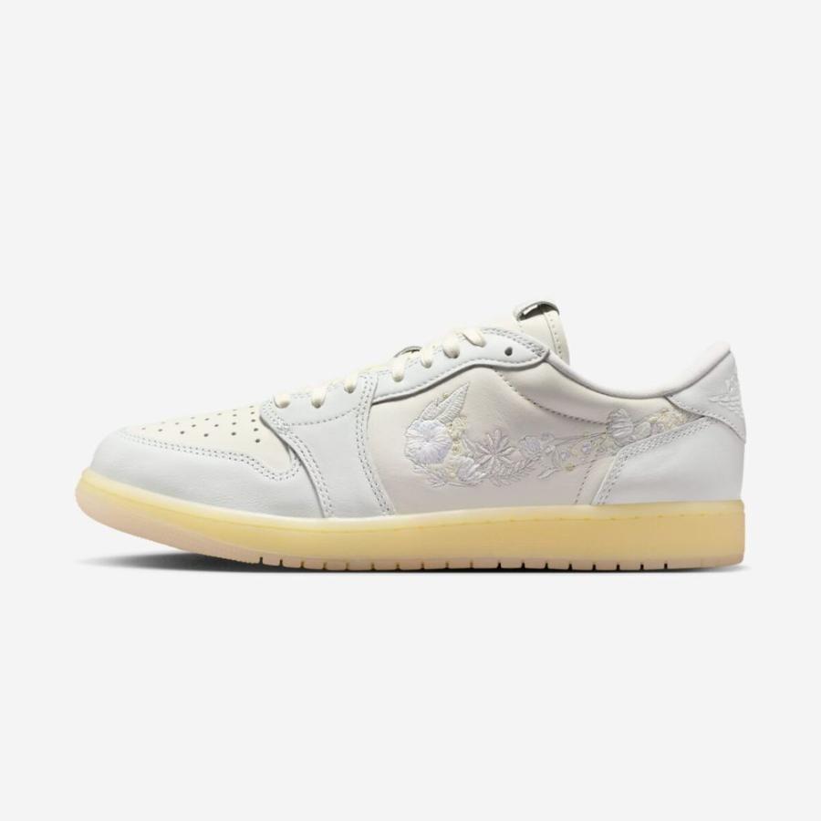 NIKE（ナイキ） エア ジョーダン 1 LOW OG ☆ AIR JORDAN 1 LOW SE
