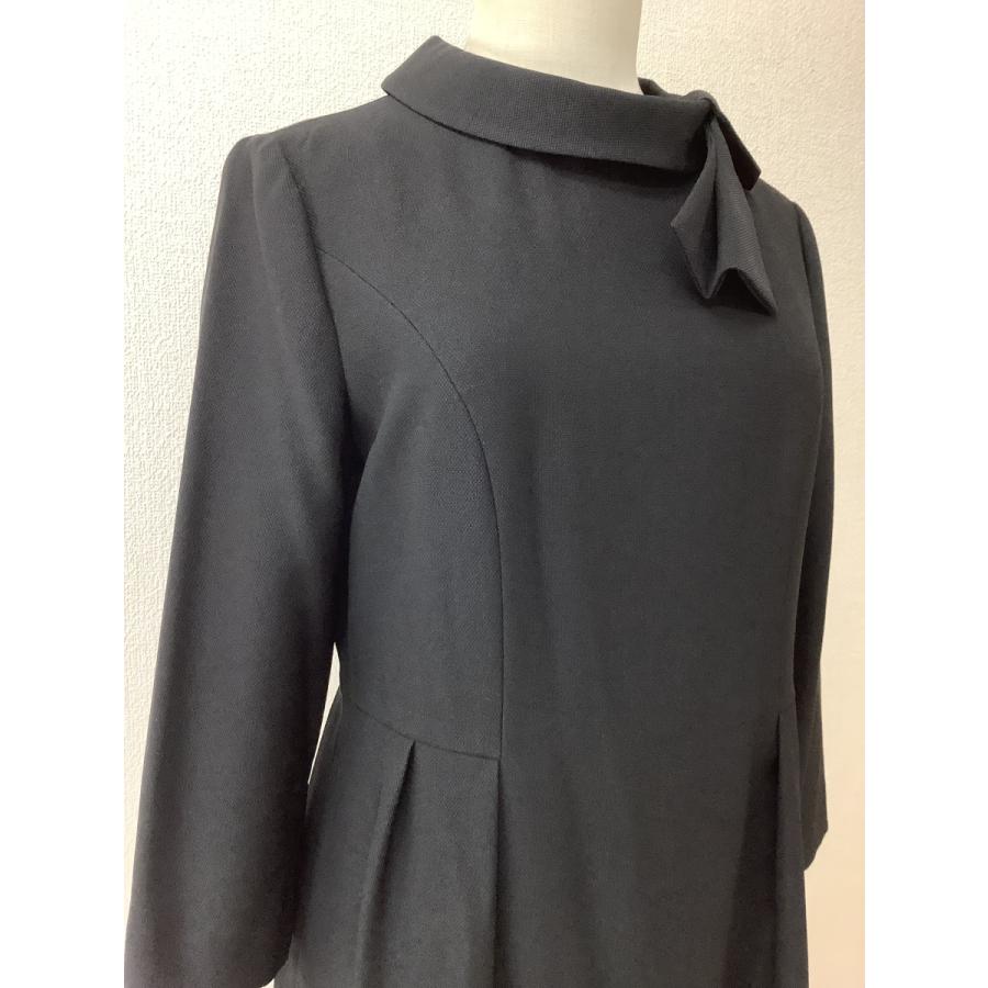ミッシェルクラン (MICHEL KLEIN)　ブラックフォーマル ノーカラージャケットとワンピース サイズ11_5