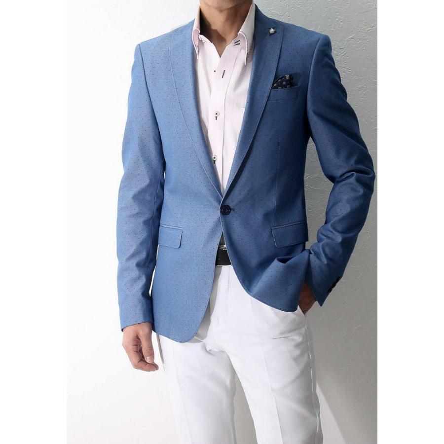 ルビアム アンコン ラペルピン コットン ブルー テーラードジャケット 35歳からの色気ジャケットの着こなし。｜TOKYOlife