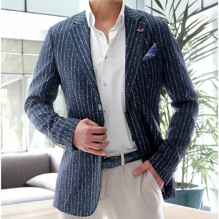 美品✨チルコロ　テーラードジャケット　ネイビー系　ストライプ　2B 背抜き　44 美品✨チルコロ テーラードジャケット ネイビー系 ストライプ 2B