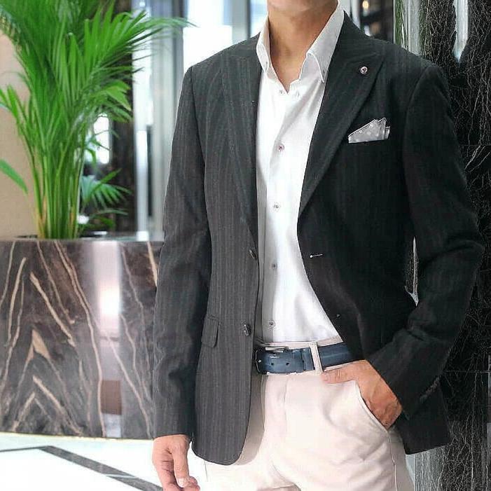 テーラードジャケット ストライプ 黒グレー ブレザー メンズ タイト