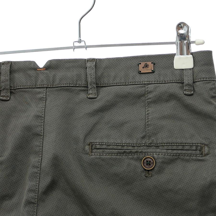 FRAMeWORK オリーブグリーン チノパン　サイズ38 FRAMeWORK オリーブグリーン チノパン サイズ38 FRAMeWORK
