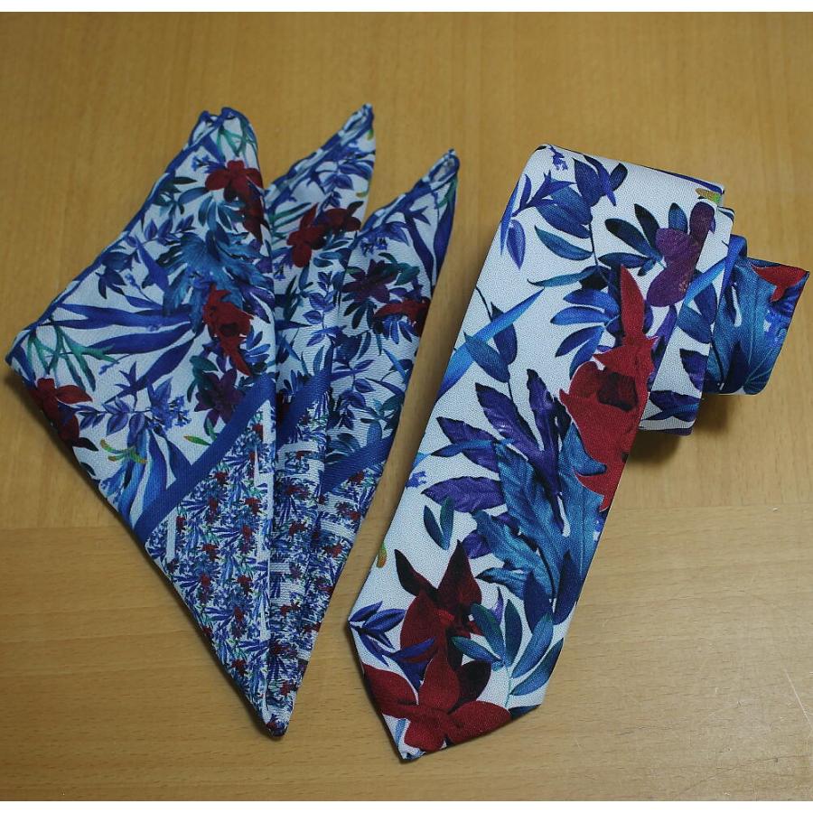 極美品✨【Ted baker】ネクタイ ポケットチーフ セット花柄