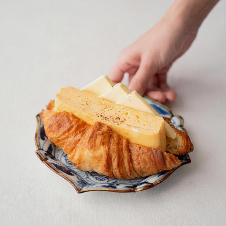 MARUBUN 福泉窯 牡丹唐草 輪花銘々皿 有田焼 まるぶん 食器 器 真円形