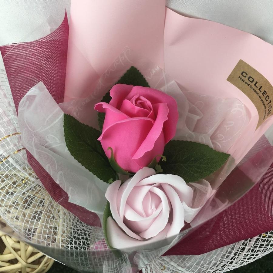 豪華レースラッピングソープフラワー2輪ミニブーケ 花束 卒園卒業に