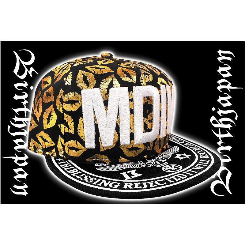 ポイント10倍 帽子86黒×金 B系&HIPHOP系キスマーク総柄×刺繍キャップ