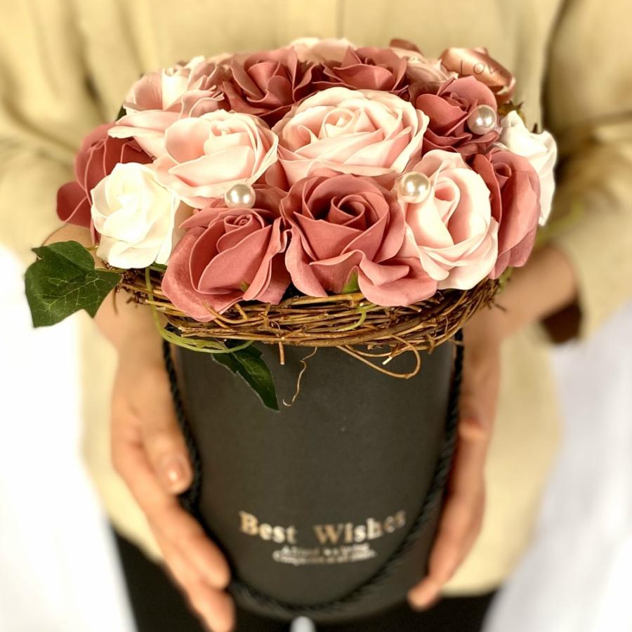 ソープフラワー 送料無料 ボックス 筒 アレンジメント 高品質 誕生日 記念日 枯れない花 造花 石鹸 バラ ギフト プレゼント お返し ホワイトデー |  | 06