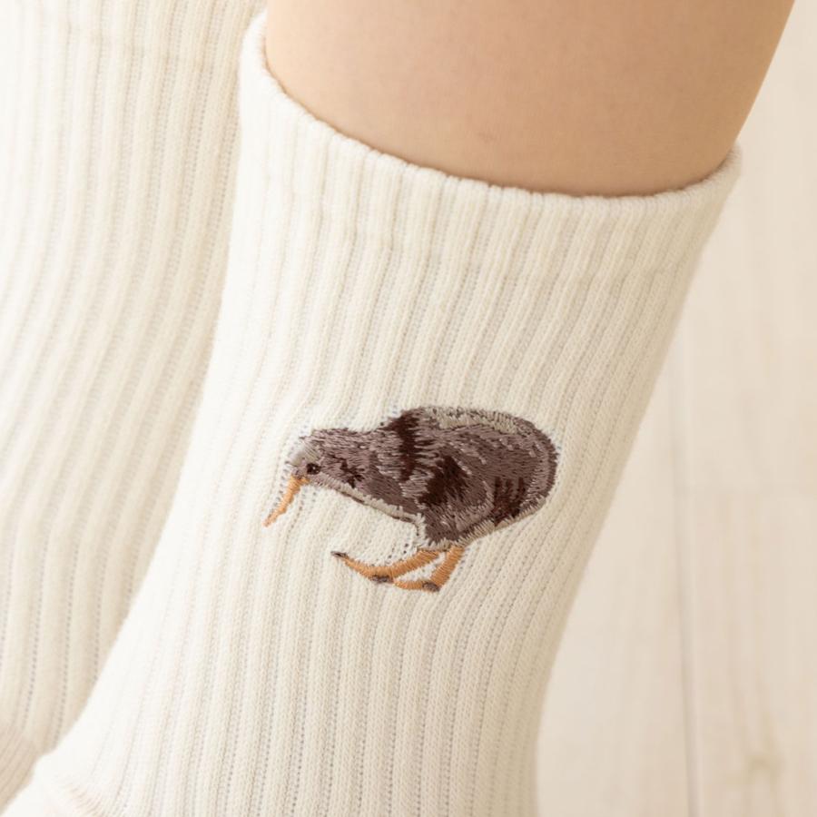 キーウィ刺繍クルー クルーソックス 23-25cm レディース 靴下 STREAM