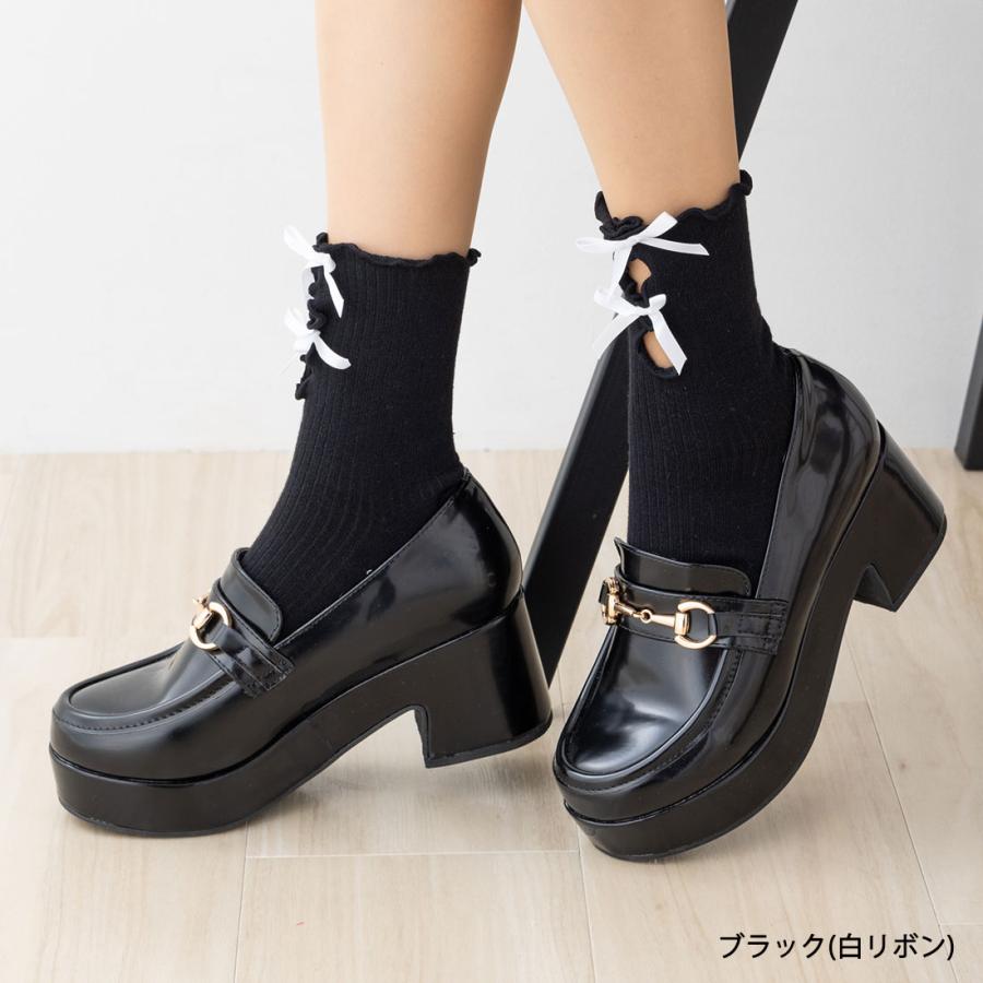 Point Me 前穴開き ダブルリボン クルーソックス 白 黒 23-25cm