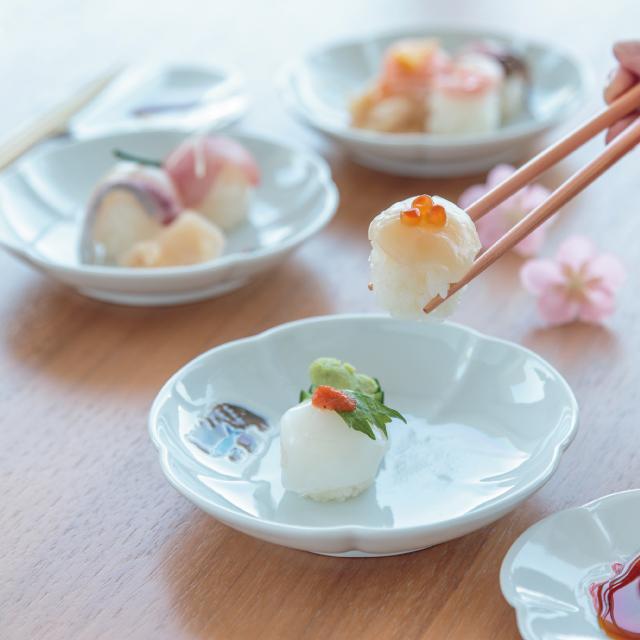 BISQUE 中皿 ニッポン絵皿 14cm 白 和柄 波佐見焼 磁器 日本製 お正月