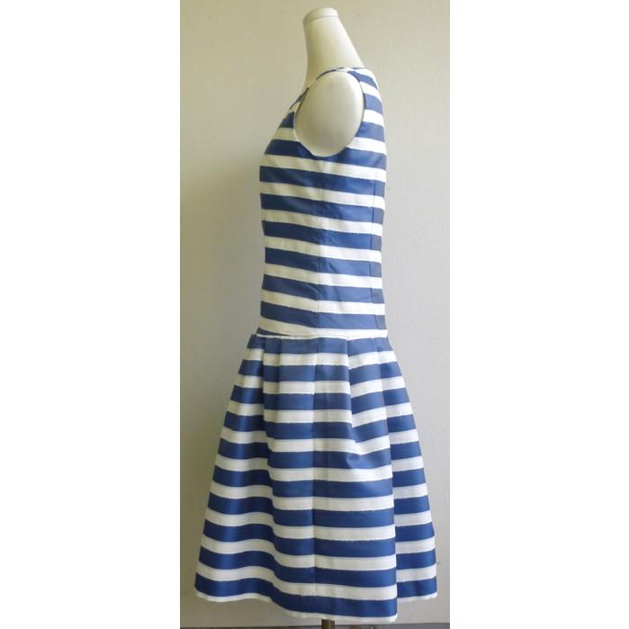 独特の上品 Toilette 普段使いからフォーマルな場まで着こなせる万能ワンピースです トワレ Foxey好きさんもお気入りです 軽くて涼しくて でも きちっと感のあるワンピースです ボーダーワンピース ブルー オフ サイズ 1 ワンピース チュニック