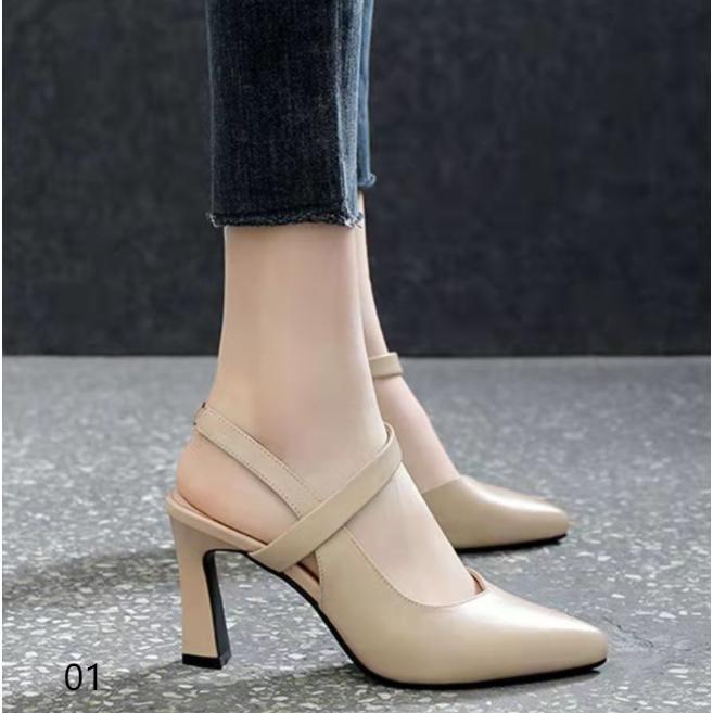 パンプス バックストラップ チャンキーヒール ストラップ け ポイン