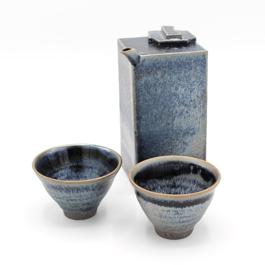 クリスチャン ルブタンの日本限定パンプス「マルシア ノド」構築