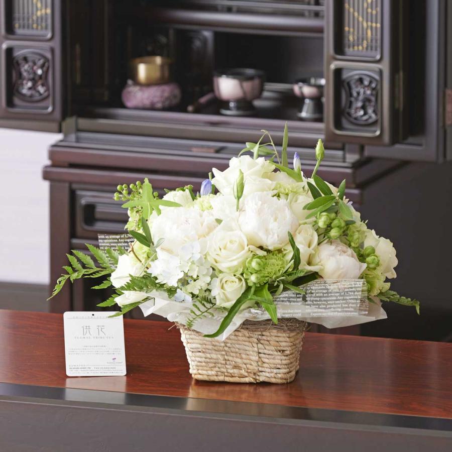 供花 モダンアレンジメントフラワー 白バラミックス Mサイズ Os159 Sp Gifts Yahoo 店 通販 Yahoo ショッピング