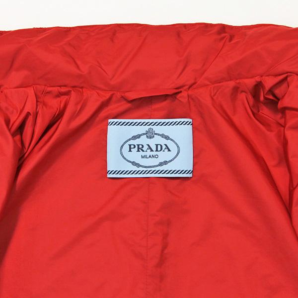 PRADA プラダ NYLON PIUMA 軽量 ナイロン ブルゾン ジャケット PRADA プラダ NYLON PIUMA 軽量 ナイロン ブルゾン ジャケット