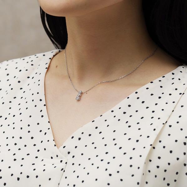 SWAROVSKI スワロフスキー Attract Trilogy ペンダント SWAROVSKI スワロフスキー Attract Trilogy ペンダント