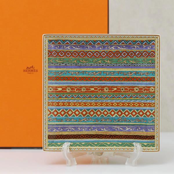 ◎ HERMES エルメス シュヴァルドリアン スクエアプレート N°5 HERMES（エルメス） シュヴァルドリアン スクエアN.5 角型 プレート 23