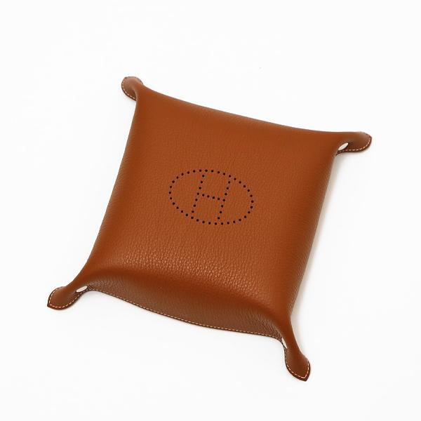HERMES エルメス ヴィド・ポッシュ レザー 正方形 小物入れ HERMES エルメス ヴィド・ポッシュ レザー 正方形 小物入れ