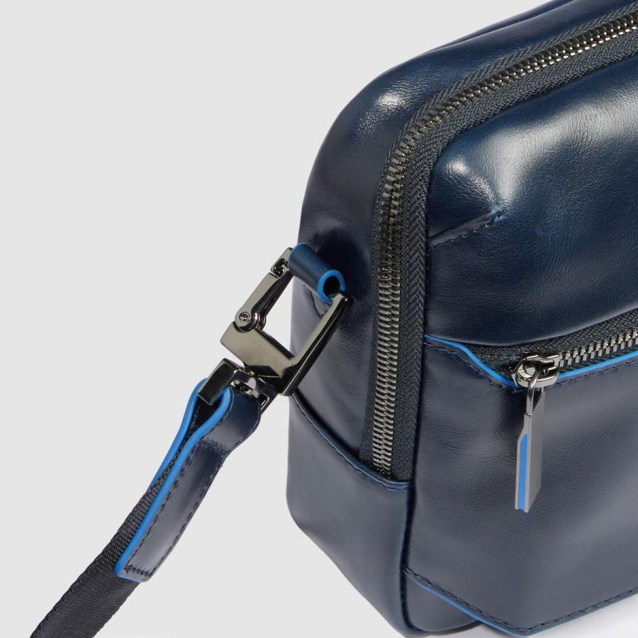 ピクアドロ PIQUADRO レザー CROSSBODY BAG for iPad mini クロス 