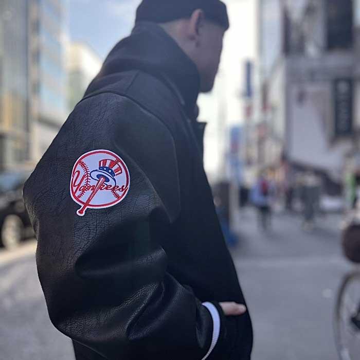 FANATICS MLB NEW YORK YANKEES STADIUM JACKET(BLACK FANATICS MLB NEW YORK YANKEES STADIUM JACKET(BLACK