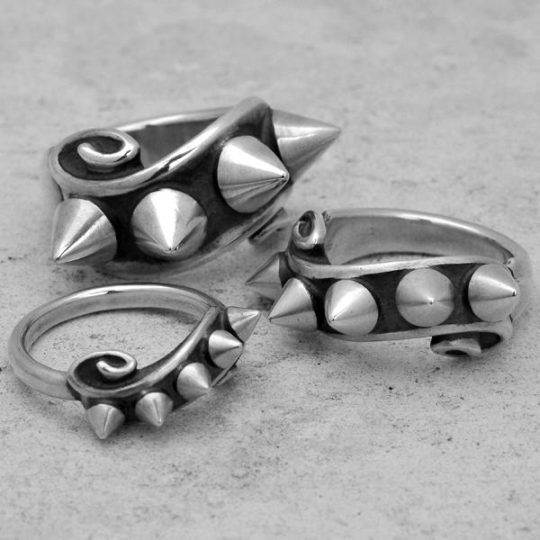 Rat Race（ラットレース） Studs on Ribbon Ring S スタッズオンリボン