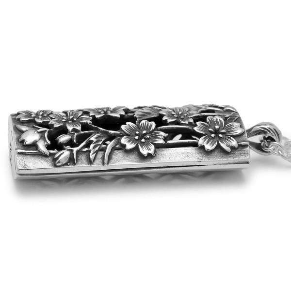 和柄シルバーアクセサリー 然 / 枝垂桜 ペンダント 小 : BLACK BARTS