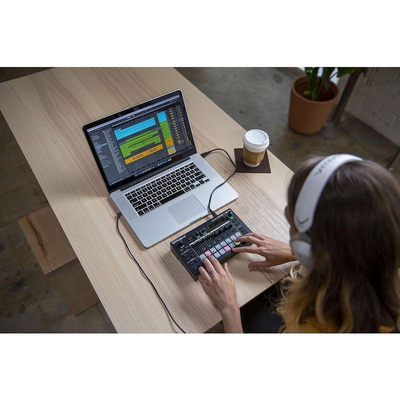 Roland ローランド/MC-101 GROOVEBOX AIRA