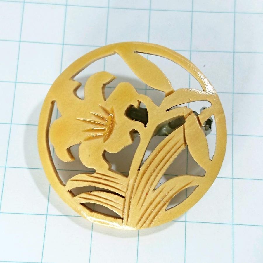 アンティークブローチ 送料無料)ビンテージ☆木彫り工芸品 やまゆり☆アンティーク