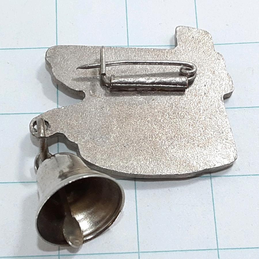 送料無料)屈斜路湖 観光 旅行 登山 記念 山バッジ ピンバッジ PINS