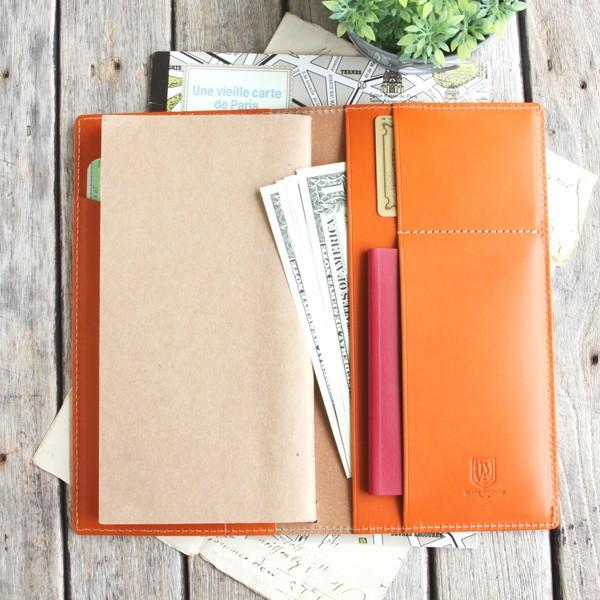 トラベラーズノートカバーA6 パスポートサイズ