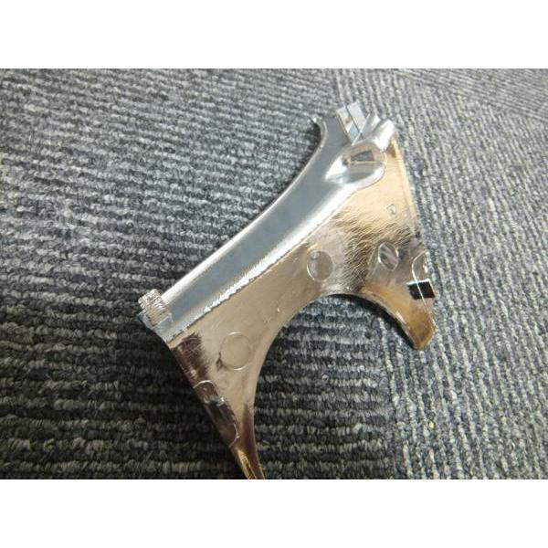 いすゞ（ISUZU） エルフ メッキパーツ コーナーパネル 左右セット 上部