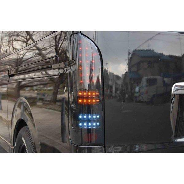 ハイエース 200系 フルLED オールブラックインナー スモークレンズ LED 