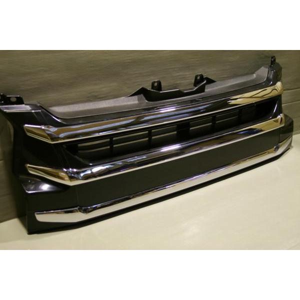 ハイエース 4型 5型 Mスポーツ メッキ グリル レジアスエース 200系