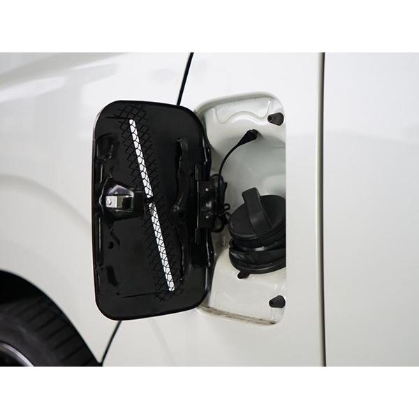 ハイエース エアロダクト付き フューエールドア レジアスエース 200系  タンクカバー 給油口 フタ 蓋 マットブラック | ハイエース | 02