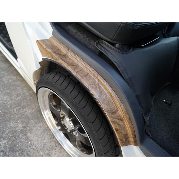 ハイエース スカッフプレート ステッププレート レジアスエース 200系