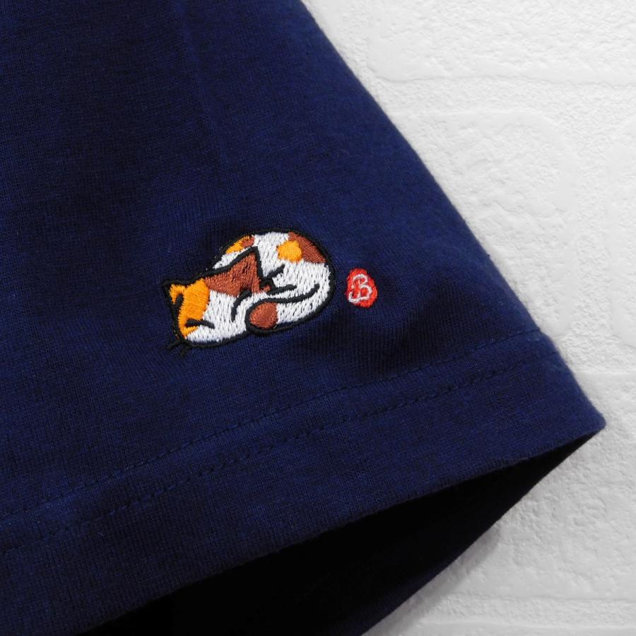 三毛猫のワンポイント刺繍入りオリジナルTシャツ 6.2オンス 男女兼用