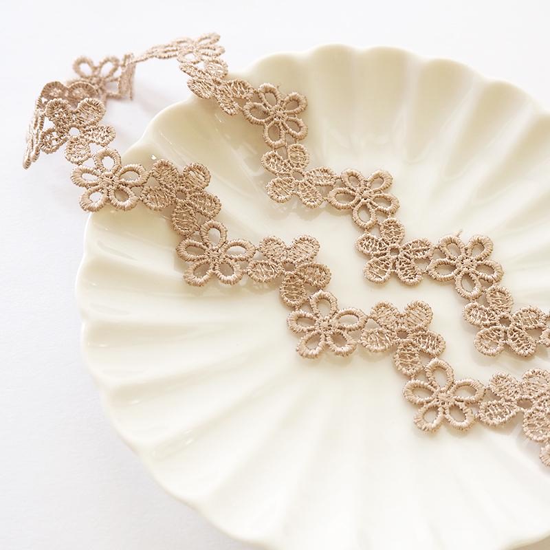 40サイズ♡ 花モチーフビジューレースが可愛い柔らかボアベスト