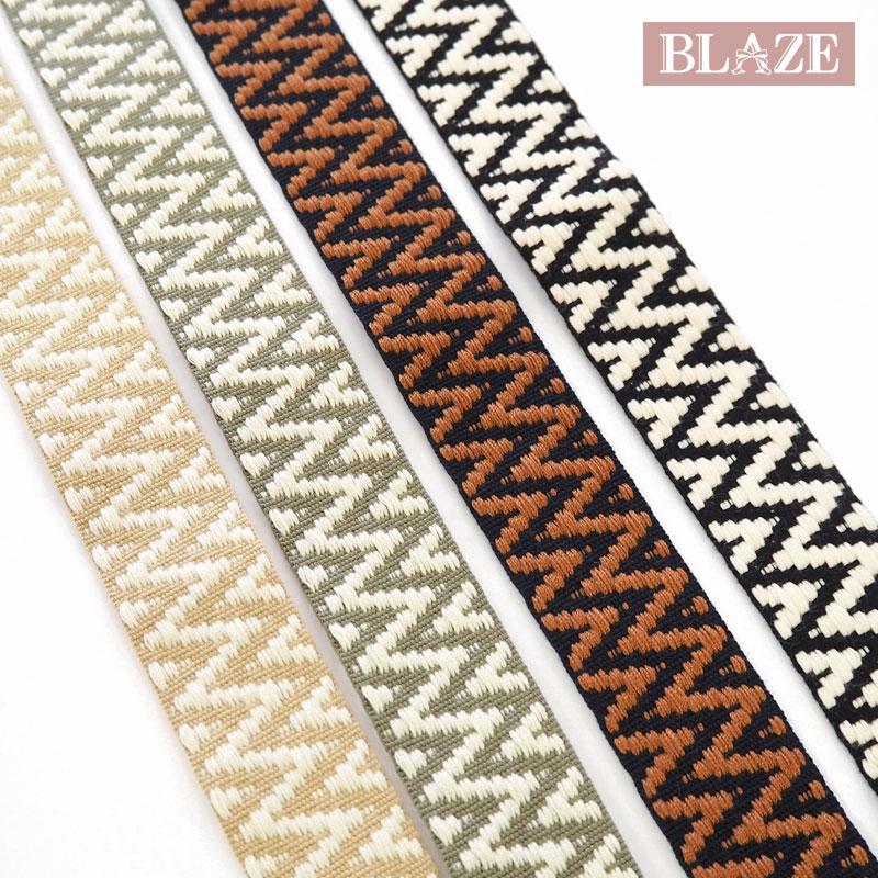 BLAZE 計り売り50cm単位 刺繍テープ ジグザグ 約3cm幅 オルテガ柄