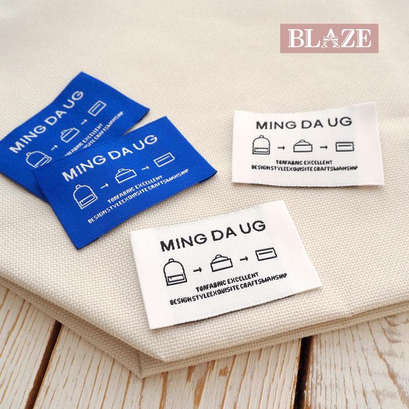 BLAZE ハンドメイド タグ 刺しゅう ホワイト ブルー シンプル 英字