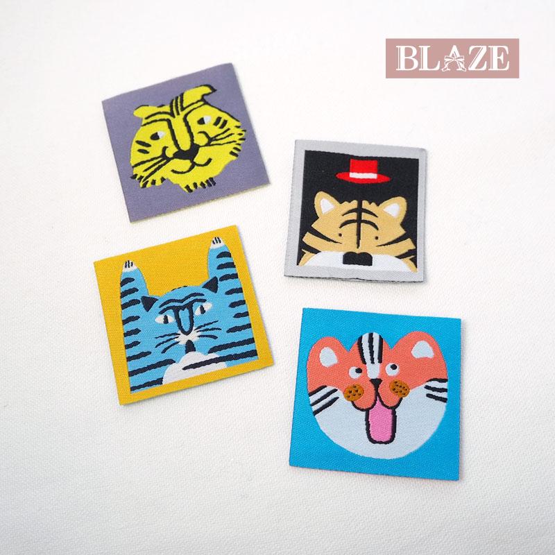 BLAZE 刺繍 タグ タイガー 虎 アニマル 動物 カラフル ハンドメイド