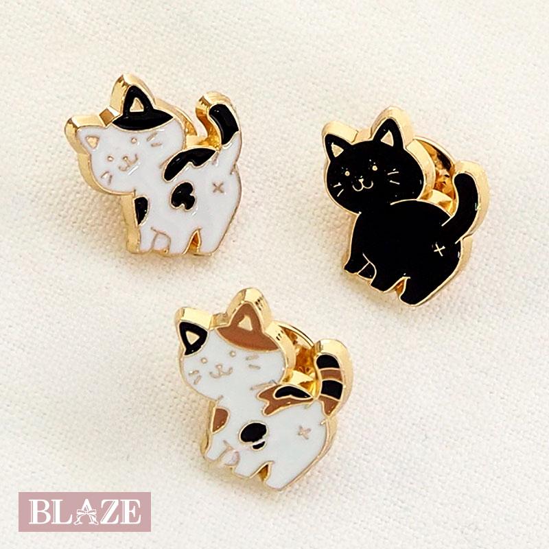 BLAZE 猫 ピンバッジ お尻 ねこ ブローチ アクセサリー バッグ 帽子