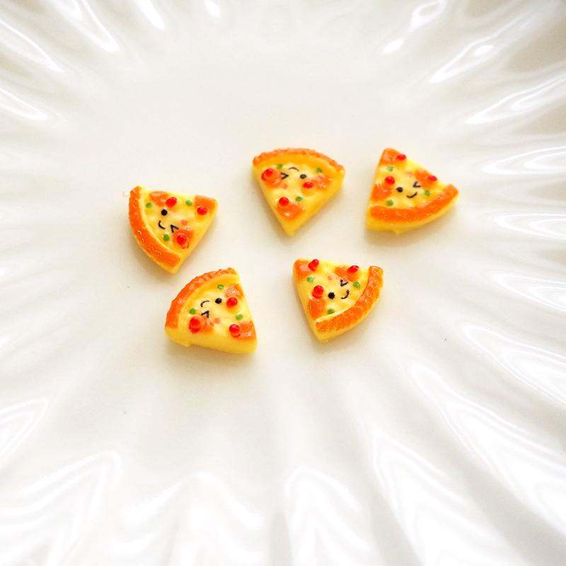 BLAZE（手芸） 5個入り デコパーツ おやつ パンミニ スイーツ