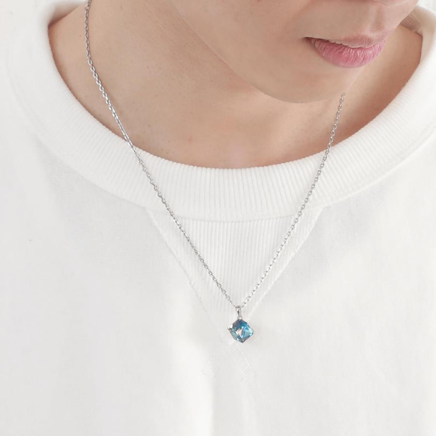BLESS（ブレス） スワロフスキーキューブネックレス(L)【ステンレス