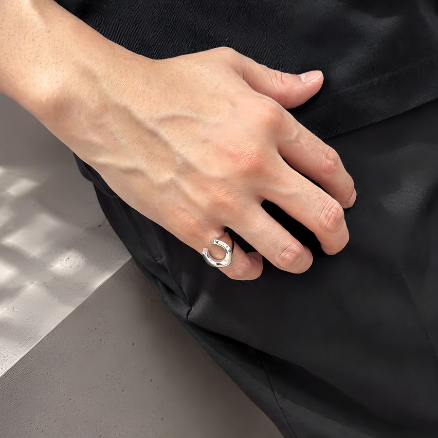 FINE EDGE HORSESHOE RING【公式エムズコレクション】【直営店】【M's Collection】 | M'S COLLECTION | 04