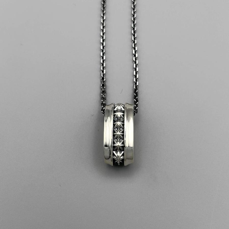 スタッズハーフラウンドトップペンダント【公式エムズコレクション】【直営店】【M's Collection】 送料無料 | M'S COLLECTION | 01