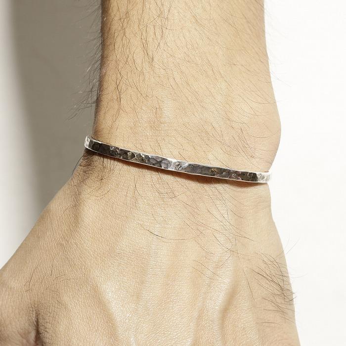 VIVIFY ビビファイ バングル ブレスレット シルバー Back Hallmarks Bangle/Hammered finish/Narrow w/gold｜bless-web｜06