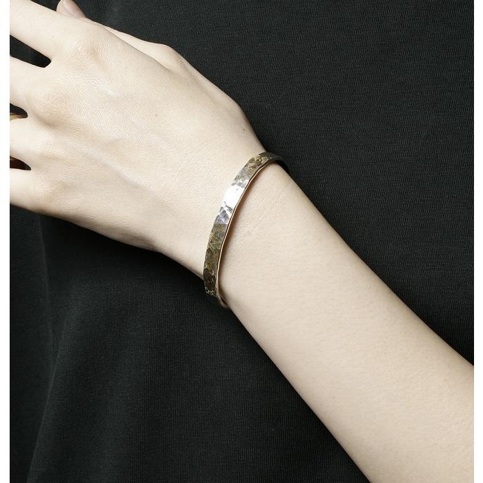 VIVIFY ビビファイ バングル ブレスレット シルバー Back Hallmarks Bangle/Hammered finish/Middle w/gold | VIVIFY | 09