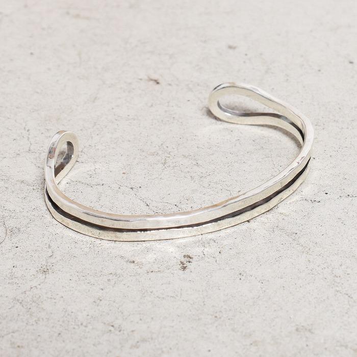 VIVIFY ビビファイ バングル ブレスレット シルバー Loopin’ Bangle/Mirror finish | VIVIFY | 07