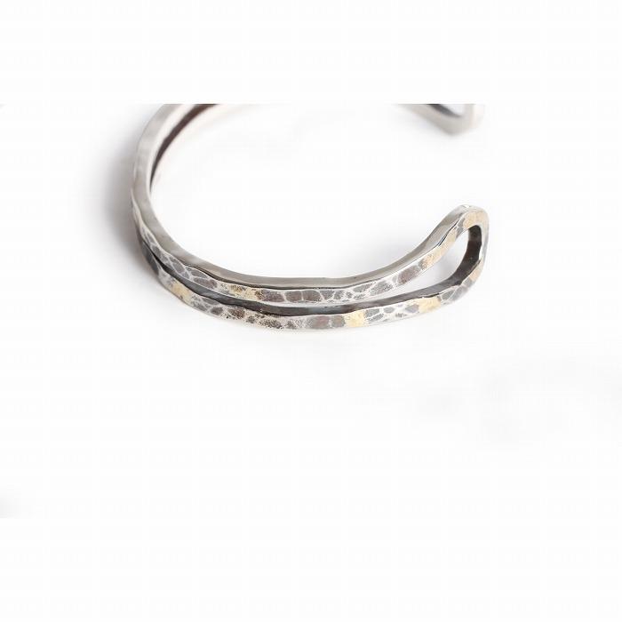 VIVIFY ビビファイ バングル ブレスレット シルバー Loopin’ Bangle/ Hammered finish w/gold | VIVIFY | 08