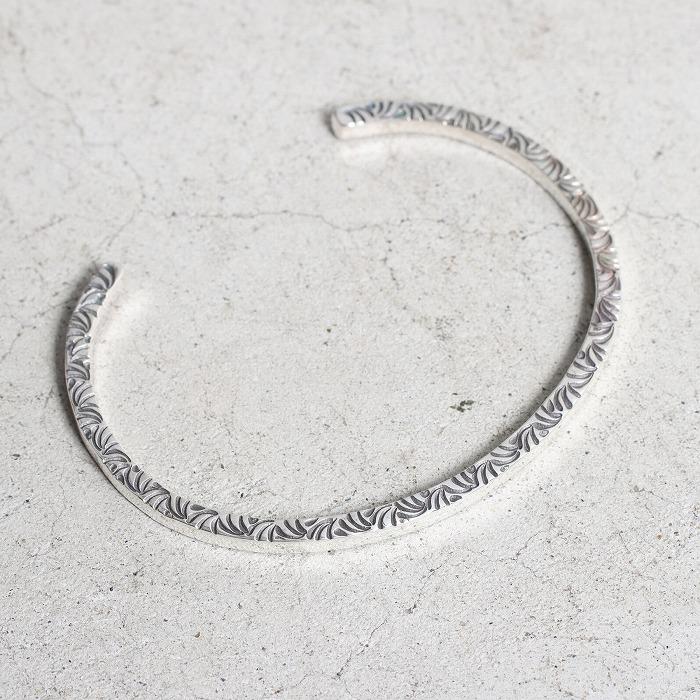 VIVIFY ビビファイ バングル ブレスレット シルバー SideArabesque Bangle(3mm body) | VIVIFY | 03